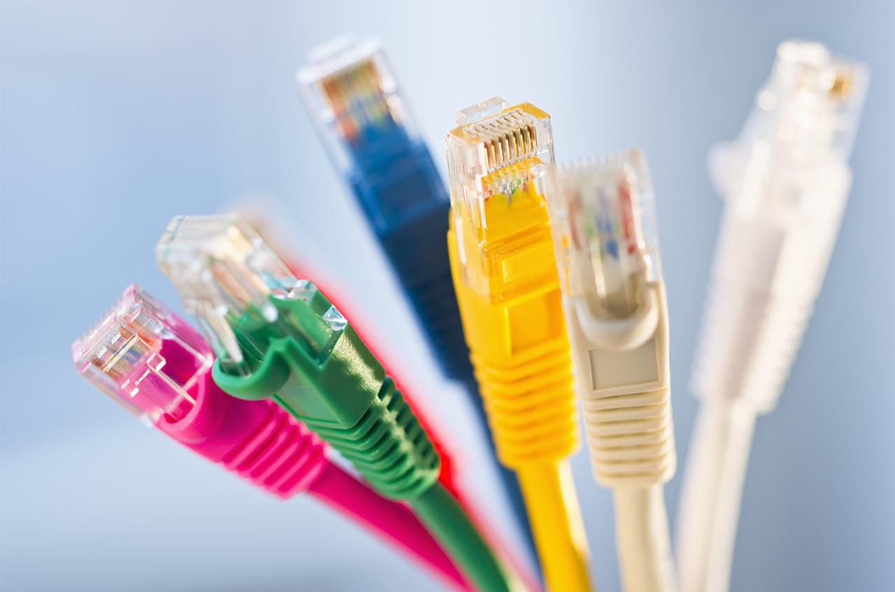 What is a Crossover Ethernet Cable A Simple Guide?