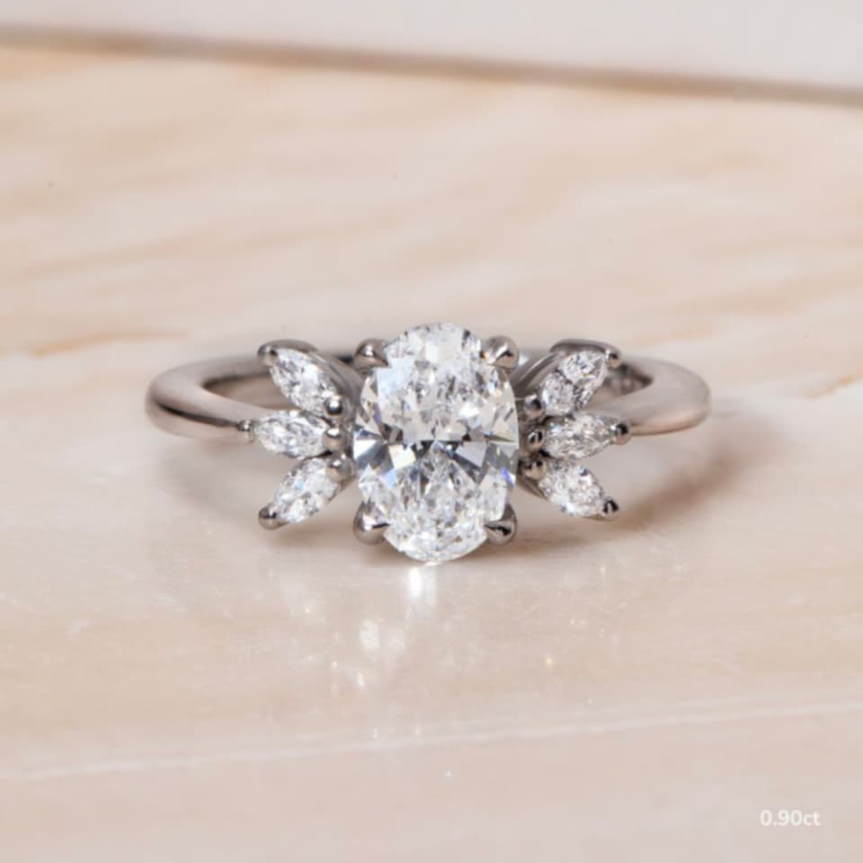 The Elegance of a 1 Carat Oval Diamond Ring Platinum: A Timeless Choice